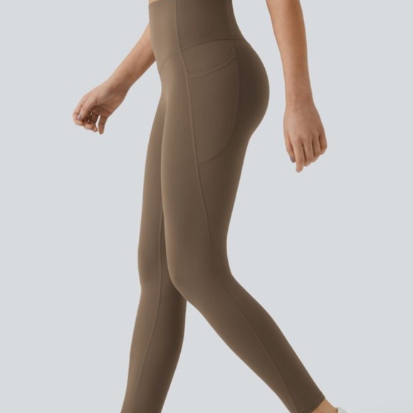 Halara SoCinched High Waisted Tummy Control Side Pocket color brown Size xs - Picture 1 of 8